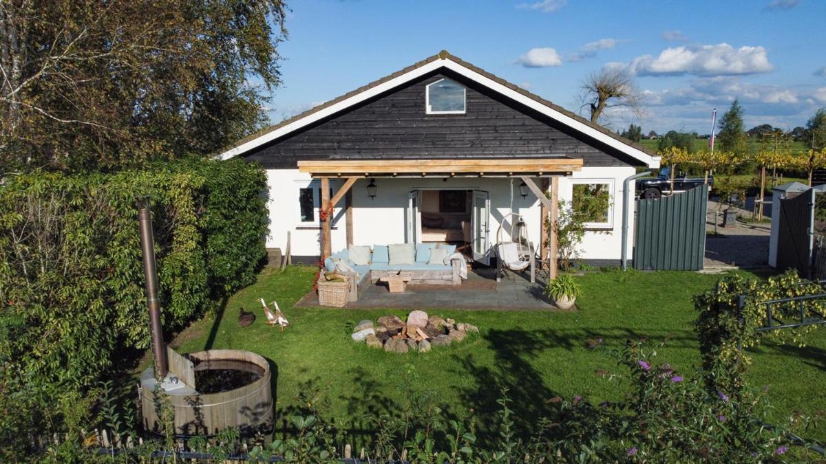 De Lindenhof Bed & Breakfast Tienhoven Exterior photo